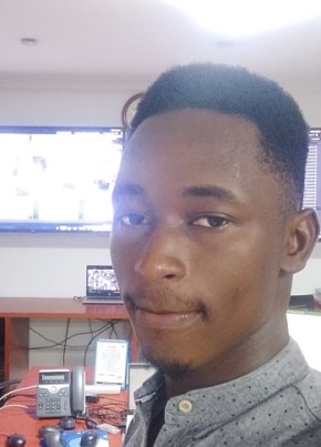 Johnson, 23, Nigeria, Lagos