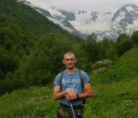 Геннадий, 38 лет, Донецьк