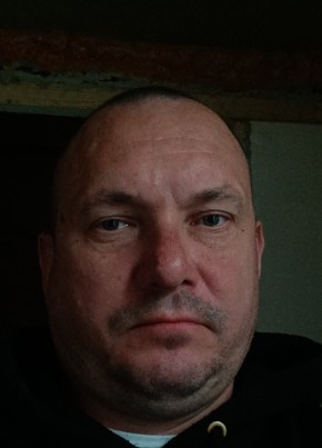 Vladimir Buryakov, 46, Russia, Simferopol