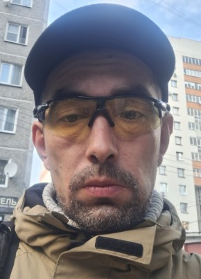 Алексей из Екатеринбурга 40 лет