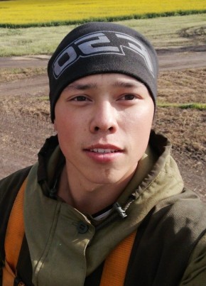 Виталя, 27, Россия, Томск