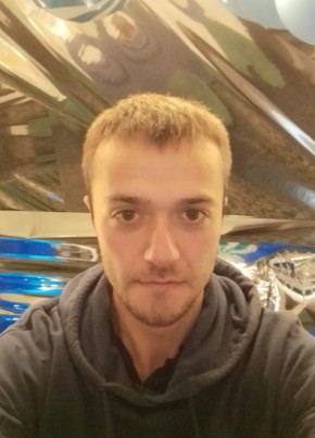 Антон из Соснового Бора 33 года