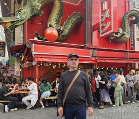 Valera Malts, 65, Tel Aviv