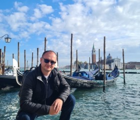 Oleg, 41, Brno