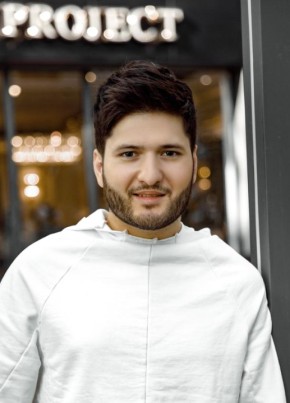 Amir Shodiev из Toshkent 31 год