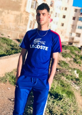 Chinwi, 24, People’s Democratic Republic of Algeria, Batna City
