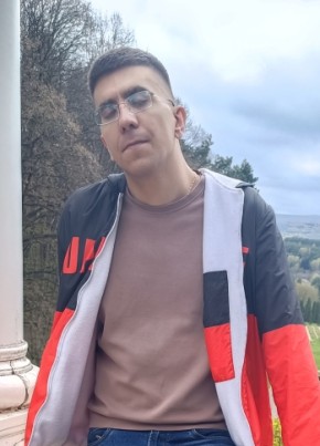 Дмитрий из Азова 24 года