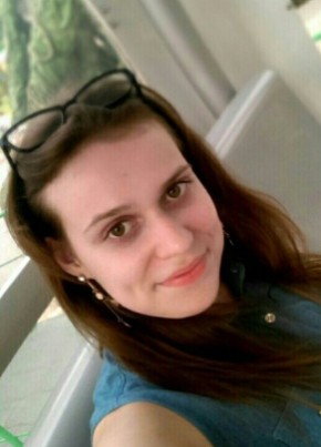 Елена, 27, Россия, Брянск