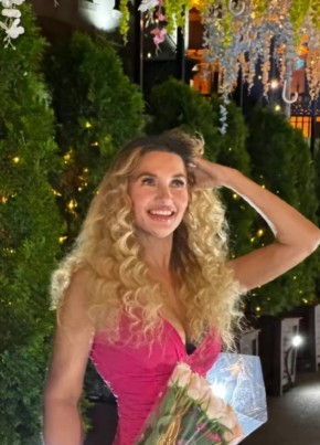 Elena, 40, Belarus, Minsk