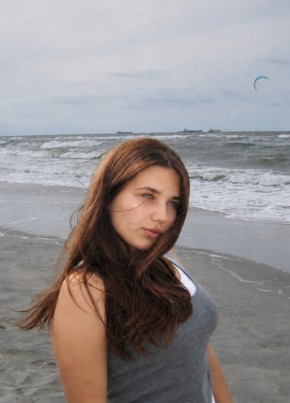 Полина из Калининграда 18 лет