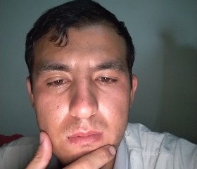 Isomiddin, 26, Tashkent