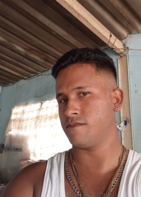 William из Mérida 18 лет