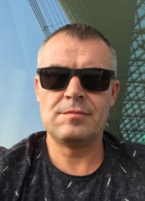 Юрий, 45, Россия, Лениногорск