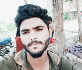 Sanni, 22, Hafizabad