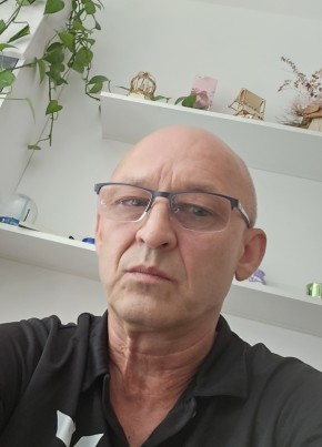 Jurij из Stade 56 лет