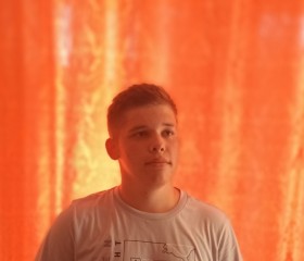 Fyedor, 18, Taganrog