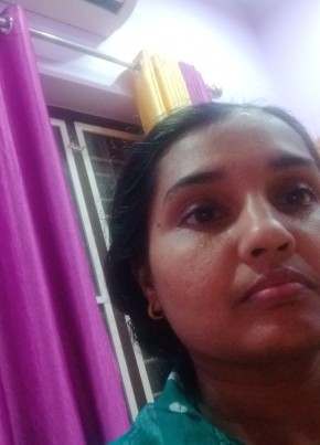 Meenu, 41, India, Paravūr