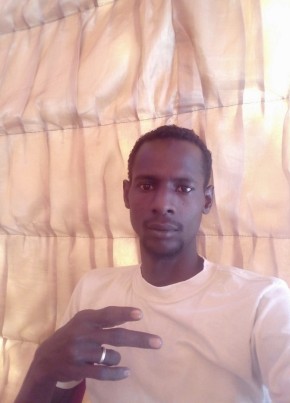 عباس محمد, 34, السودان, سنجة