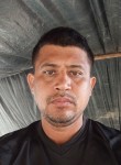 Andrés, 30, Cali