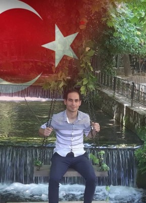 Ali, 35, Türkiye Cumhuriyeti, İnegöl