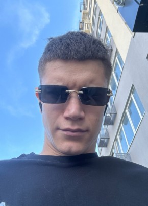Антон из Белово 23 года