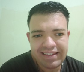 Igor Junio, 31 год, Piuí