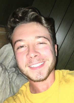 Cameron, 24, United States of America, Roseville (State of Michigan)