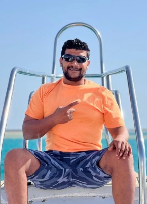Ahmed, 33, Egypt, Hurghada