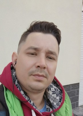 Stanislav Kharin, 36, Russia, Kaliningrad