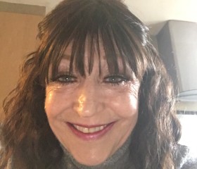 Kathy, 56, Hebburn