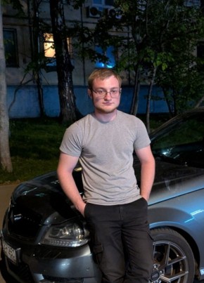 Алексей из Москвы 22 года