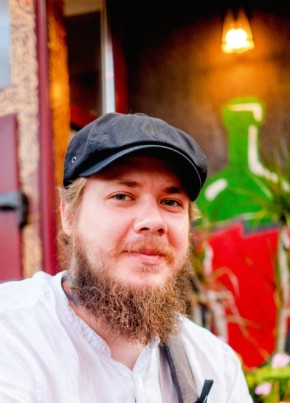 Дмитрий Шевцов из Батайска 33 года