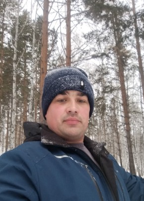 Николай из Учалы 32 года