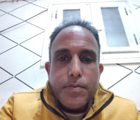 خالد, 42, Ismailia