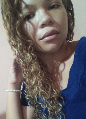 Ester из Brasília 28 лет