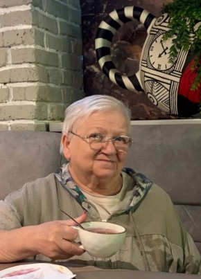 Елена из Комсомольска-на-Амуре 67 лет
