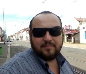 Олег, 46 лет, Praha
