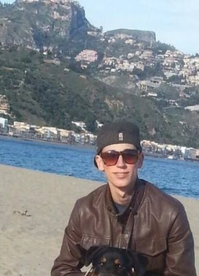 Dario, 27, Repubblica Italiana, Zafferana Etnea