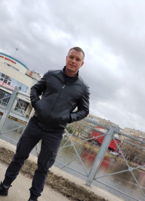 Иван, 37, Россия, Ярославль