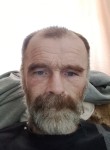 Viktor, 44, Alekseyevka
