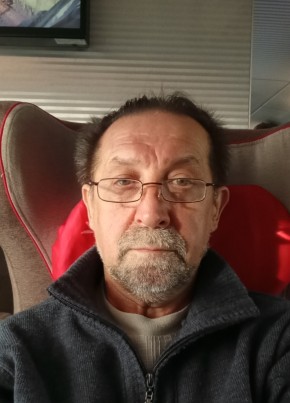 Сергей из Санкт-Петербурга 62 года