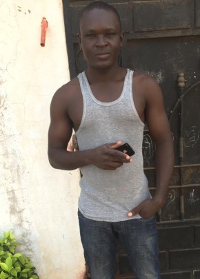 kondoh-tchonda, 33, République Togolaise, Lomé