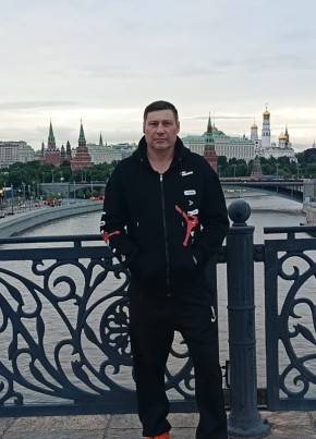Павел из Солнцево 43 года