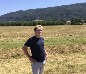 Thomas, 20, Mantes-la-Jolie