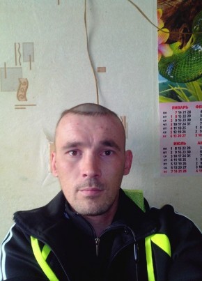 Игорь, 43, Россия, Нижние Серги