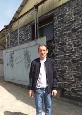 Евгений, 40, Россия, Апшеронск