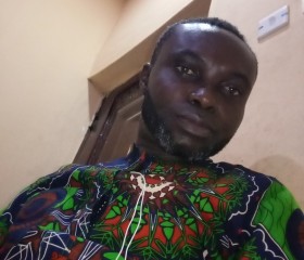 Gabriel, 40 лет, Abuja