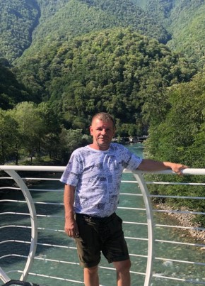 Алексей из Армавира 51 год