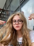 Alisa, 19, Novosibirsk