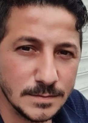 Resul Kösebey, 38, Türkiye Cumhuriyeti, Bağcılar
